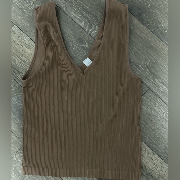 Brown Ribbed Knit Tank Top - Franklin&Daysi - Picture 2 of 5
